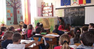 Cum  s-a sărbătorit Ziua Dobrogei în școlile constănțene - 2
