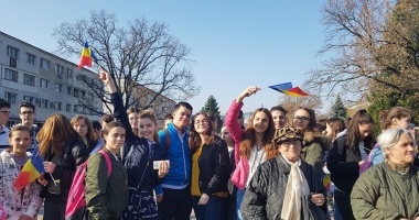 Stire din Cultură-Educație : Ziua Dobrogei, la Liceul "Bălcescu" din Medgidia