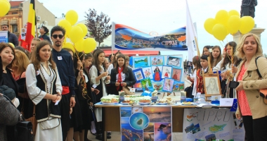 Cum au stricat politicienii un eveniment inedit al elevilor. "Nu ne-am dorit politizarea evenimentului!" - 2