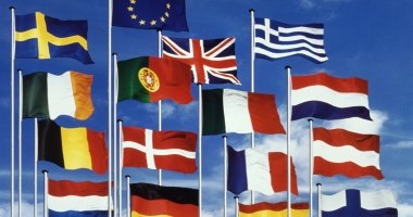 Stire din Cultură-Educație : Astăzi 9 mai - Ziua Europei. Ai lăsa România pentru o altă țară din Europa?