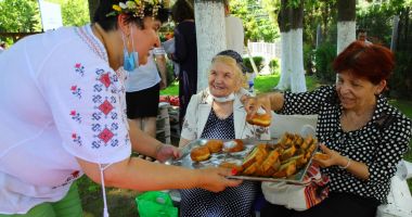 Ziua Iei, sărbătorită la Căminul pentru Persoane Vârstnice - 2