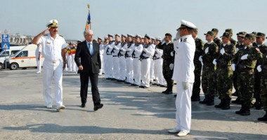 Stire din Economie : Ziua Imnului Național, celebrată la Constanța