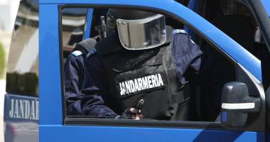 Stire din Eveniment : Primul jandarm în misiune internațională în Haiti