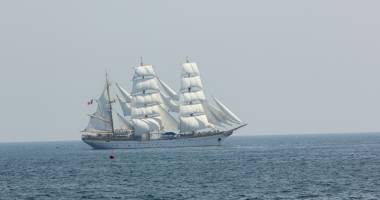 Galerie foto / ILIE NĂSTASE, așa cum nu l-ai mai văzut! Parada navelor și a oficialităților, la Ziua Marinei Române - 6
