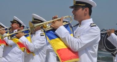 GALERIE FOTO. Iată cum a fost sărbătorită ZIUA MARINEI la Constanța - 16