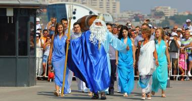 Galerie foto / ILIE NĂSTASE, așa cum nu l-ai mai văzut! Parada navelor și a oficialităților, la Ziua Marinei Române - 3