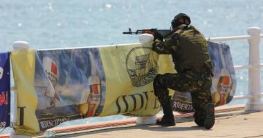 Galerie foto / ILIE NĂSTASE, așa cum nu l-ai mai văzut! Parada navelor și a oficialităților, la Ziua Marinei Române - 14