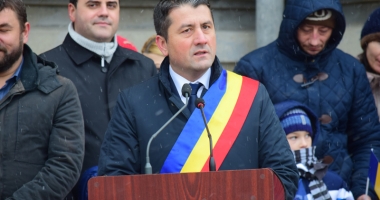 Ziua Națională, marcată la Constanța cu fulgi de nea și parade militare - 2