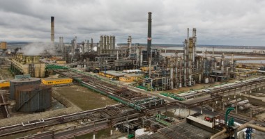 Ministerul Finanțelor a ajuns principalul acționar al Rompetrol Rafinare Constanța