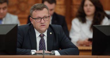 Stire din Politică-Administrație : Budăi: Magistrații nu vor mai putea avea pensii speciale fără 20 de ani în magistratură