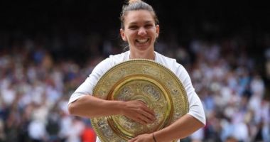 Stire din Sport : Mesajul lui Iohannis pentru Simona Halep, după victoria de la Wimbledon 2019