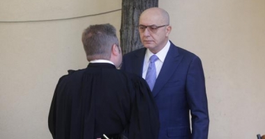 Stire din Eveniment : Puiu Popoviciu, dat în urmărire internațională