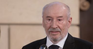 Stire din Cultură-Educație : Actorul Victor Rebengiuc se retrage de pe scena teatrului românesc: „Nu mai pot, e suficient”