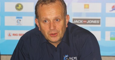 Stire din Sport : Antrenorul HCM, optimist cu privire la meicul cu Lugi HF