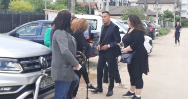 Galerie foto. Mama fraților Mazăre, înmormântată azi. RADU și ALEXANDRU, aduși sub escortă de la penitenciar - 12