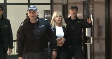 Stire din Eveniment : Elena Udrea, prima zi în libertate. Tribunalul Prahova a respins contestația DNA