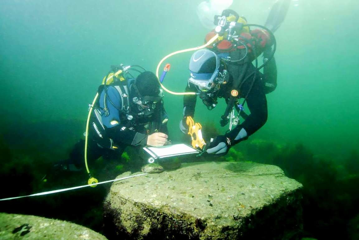 Descoperirea din Marea Neagră i-a uimit pe cercetători. Ce au găsit pe fundul mării e de-a dreptul incredibil - 01rop0109736194669856-1698325067.jpg