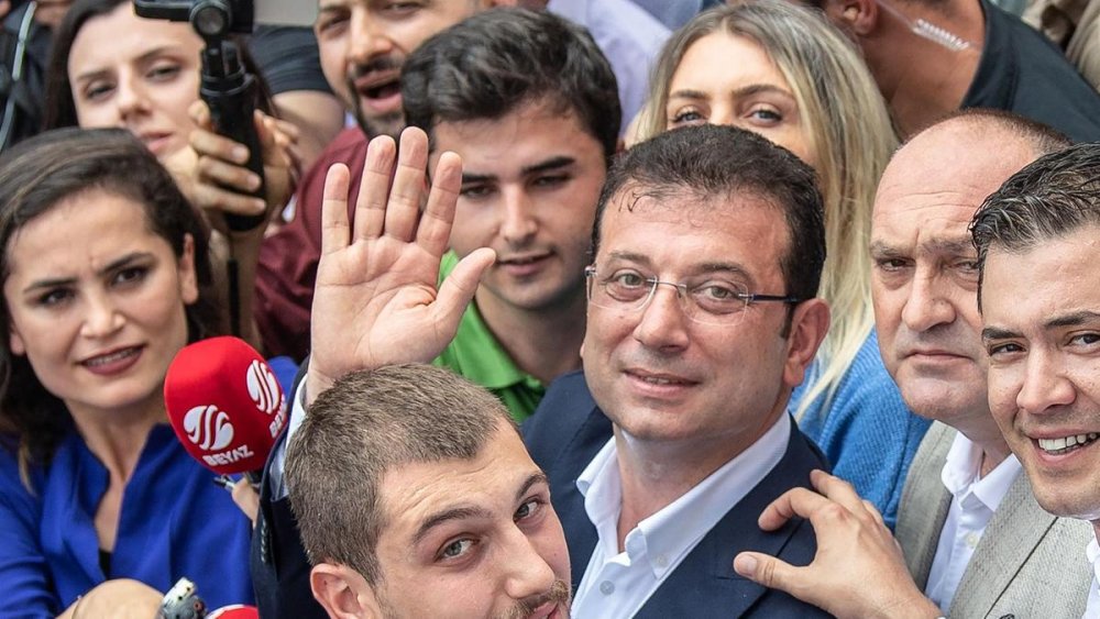 Opoziția a câștigat alegerile la Istanbul. Candidatul lui Erdogan și-a recunoscut înfrângerea - 0696620105-1561332886.jpg