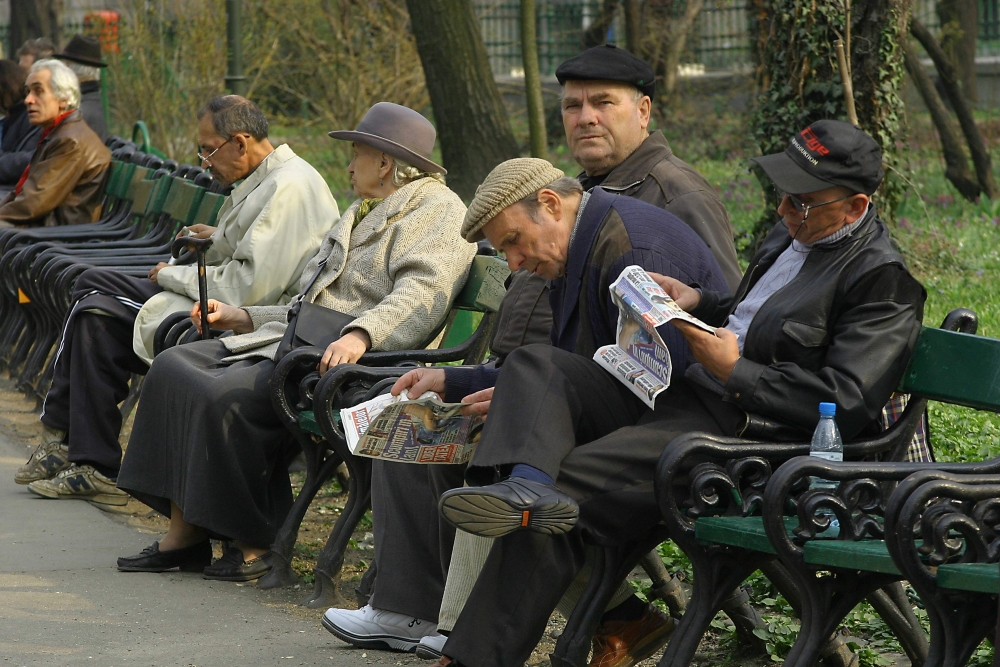 Statistică.  Câți pensionari trăiesc în județul Constanța - 06pensionari1321398444-1379502888.jpg