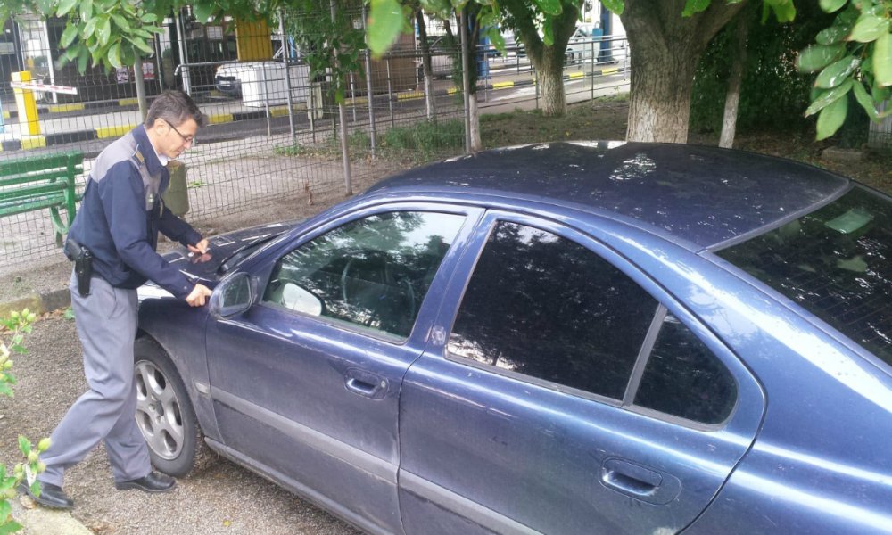 Autoturism căutat de autoritățile din Italia, descoperit de polițiștii români - 1-1536757366.jpg