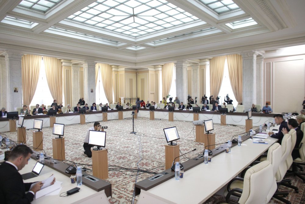 Continuă audierile miniștrilor propuși în Guvernul Cîțu - 1-1583309897.jpg