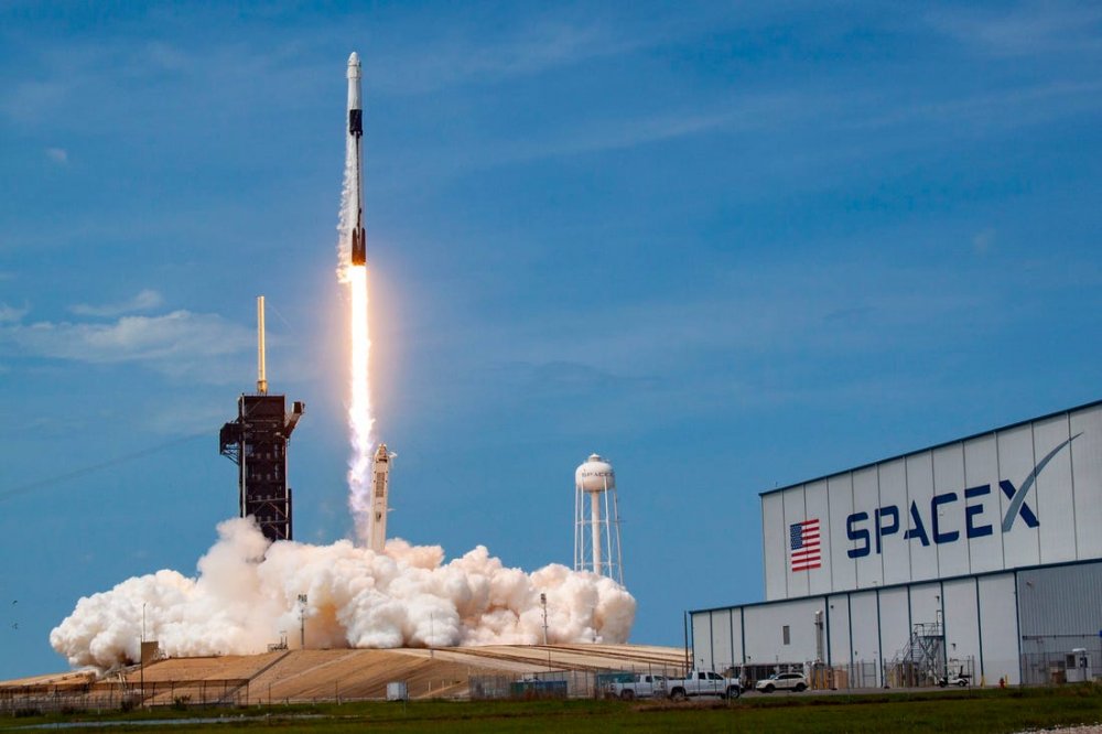 SpaceX ar putea face mai ușoare călătoriile pe distanțe lungi. Iată care e soluția - 1-1592571404.jpg