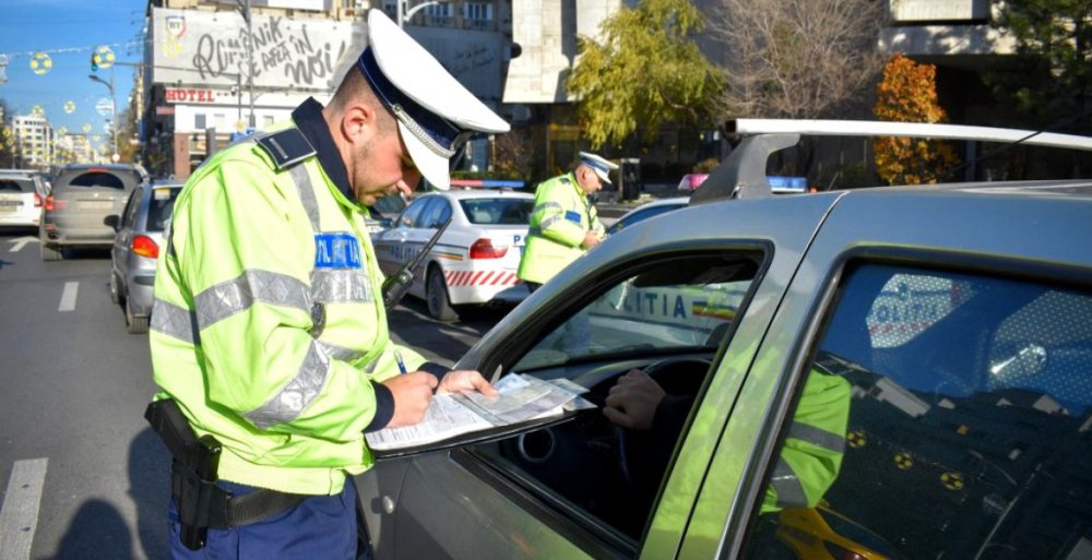 Şoferii pot prezenta poliţiştilor asigurarea RCA și pe telefon sau tabletă - 1-1599753695.jpg