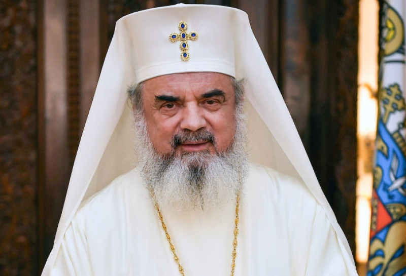 Patriarhul Daniel: Sfânta Cuvioasă Parascheva este prăznuită cu o anumită tristeţe - 1-1602693786.jpg