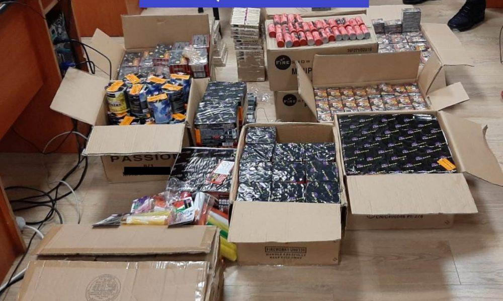 Polițiștii au confiscat peste 26 de tone de articole pirotehnice de la începutul anului - 1-1602927356.jpg
