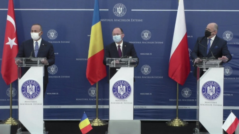 Bogdan Aurescu: Ne dorim ca NATO să devină mai puternic din punct de vedere politic și militar - 1-1619170565.jpg