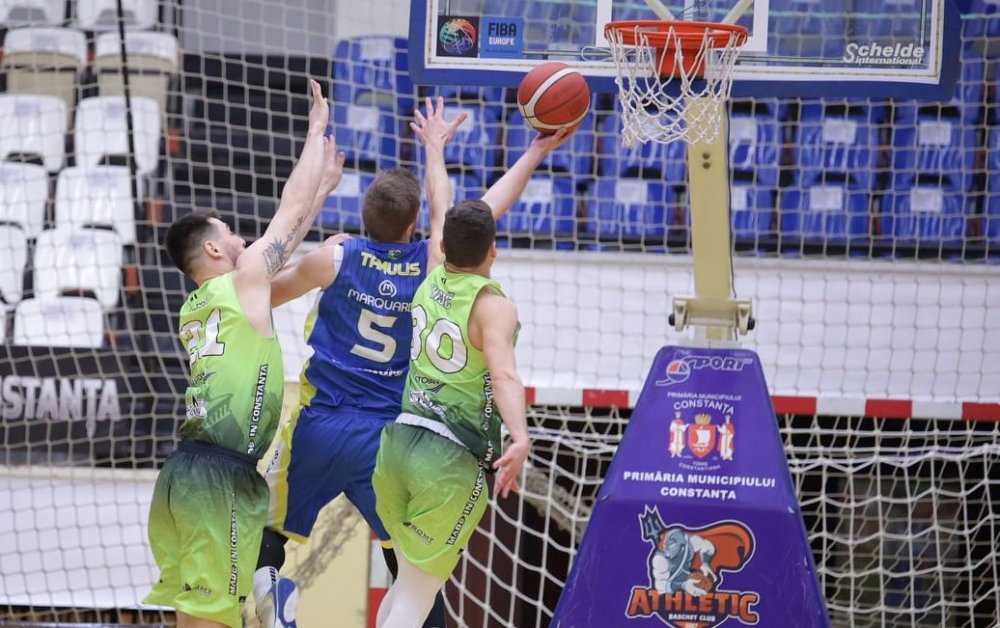Găuri în apărare! BC Athletic Neptun, înfrângere dramatică în partida cu BC CSU Sibiu - 1-1642690946.jpg