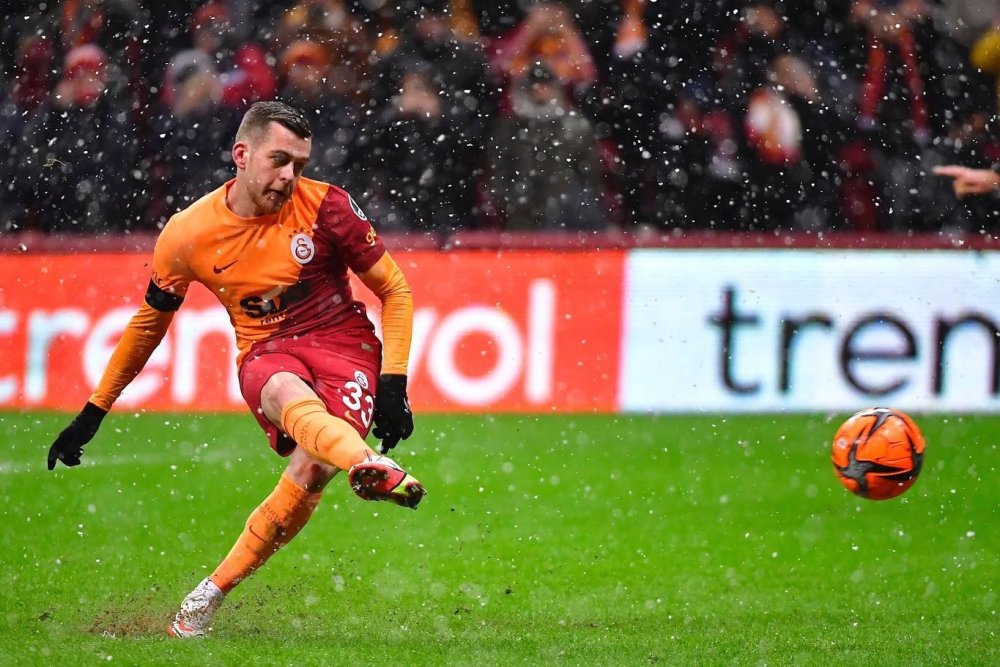 Fotbal / Alexandru Cicâldău, gol pentru Galatasaray. Finalul a fost însă unul de coşmar - 1-1643019969.jpg