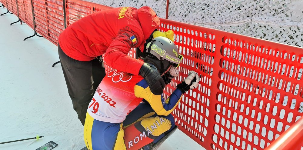 JO de iarnă 2022 / Schioarea Maria Constantin, în lacrimi la finalul aventurii sale olimpice, la slalom - 1-1644399475.jpg