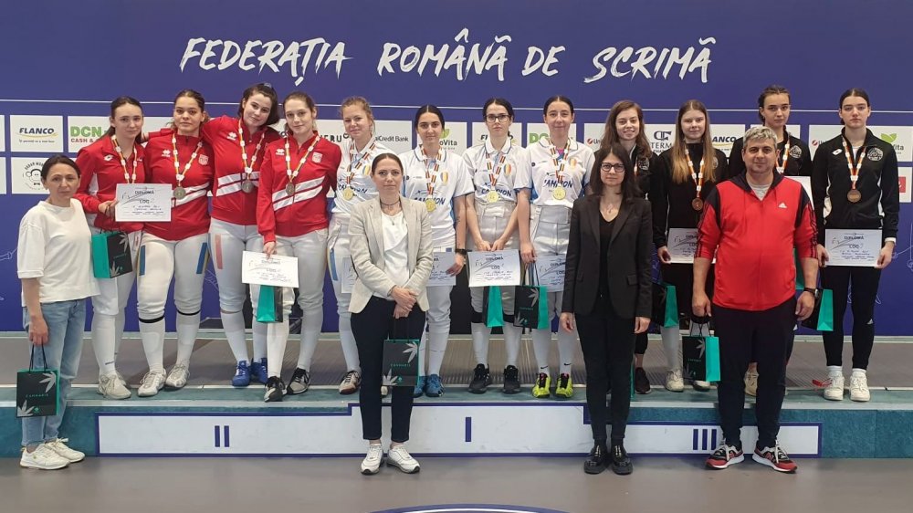 Scrimă / Titlul naţional la sabie feminin pe echipe, câştigat de CSA Steaua Bucureşti - 1-1650023465.jpg