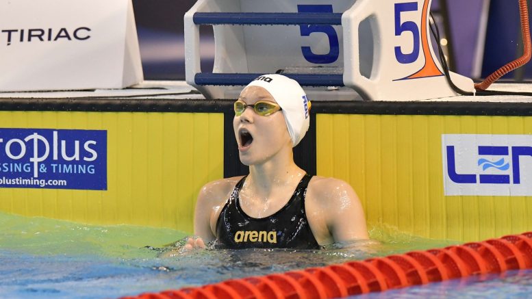 Nataţie / Aissia Claudia Prisecariu, medalie de aur și record doborât după 21 de ani, la Naţionale! - 1-1668156152.jpg