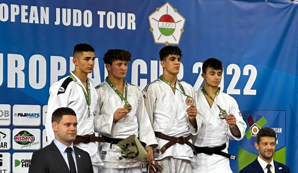Judo / Argint pentru David Laurențiu Gliga la Cupa Europeană de cadeți de la Gyor - 1-1669128101.jpg