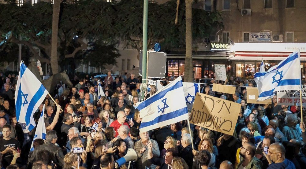 Mii de oameni au manifestat împotriva premierului Netanyahu, la Tel Aviv - 1-1675586142.jpg