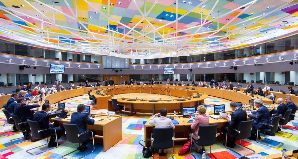 Reuniune extraordinară a Consiliului European. Pe agendă, situaţia din Ucraina şi migraţia - 1-1675931220.jpg