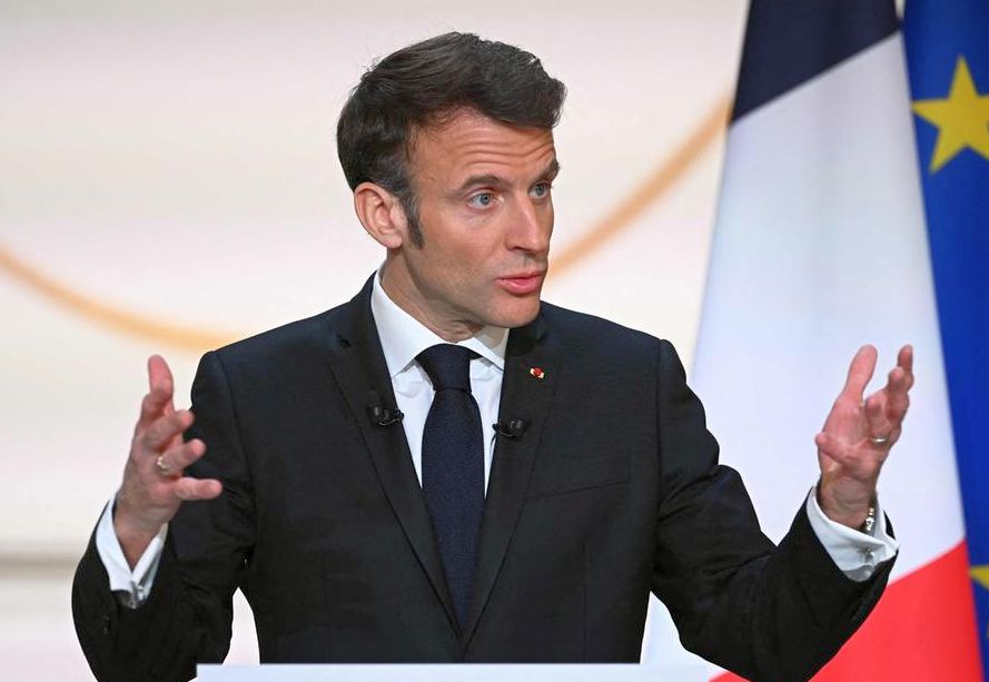 Preşedintele Macron vrea să introducă în Constituţia Franţei dreptul la întreruperile de sarcină - 1-1678350089.jpg