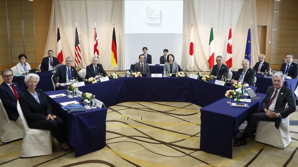 Liderii finanţelor din G7 promit o monitorizare mai atentă a tranzacţiilor Rusiei - 1-1684052919.jpg