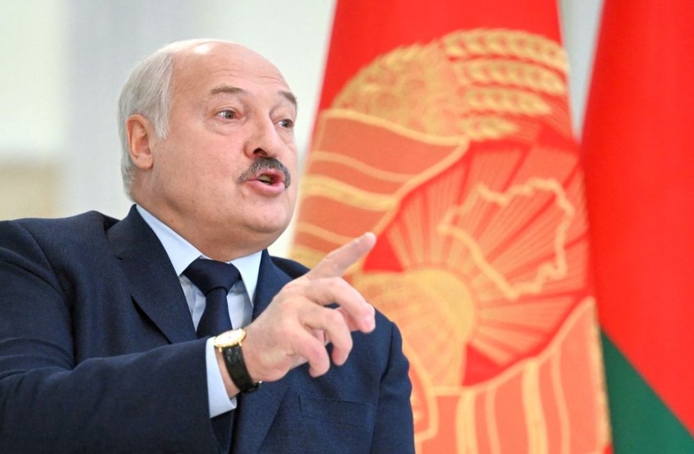 Lukaşenko: Belarus nu va ezita să folosească arme nucleare dacă va fi atacat - 1-1686657402.jpg