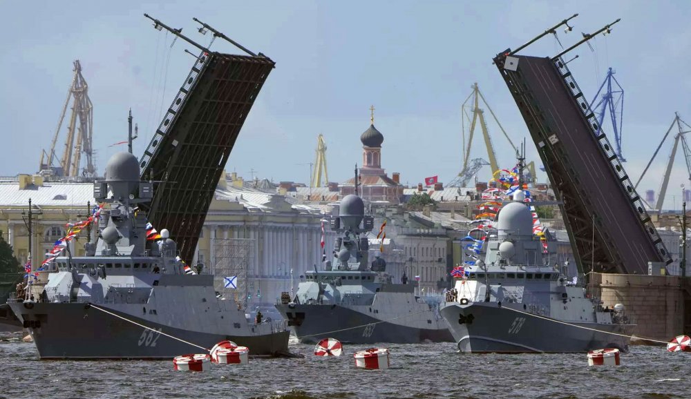 Ministerul Apărării britanic avertizează: Flota rusă de la Marea Neagră pregăteşte blocada - 1-1690370140.jpg