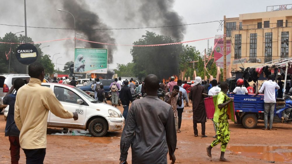 Criza politică din Niger. UE condamnă arestarea de către pucişti a mai multor miniştri - 1-1690873476.jpg