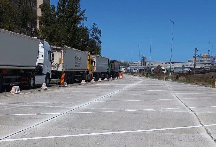 Noi locuri de parcare pentru camioane, în Portul Constanţa - 1-1691481567.jpg