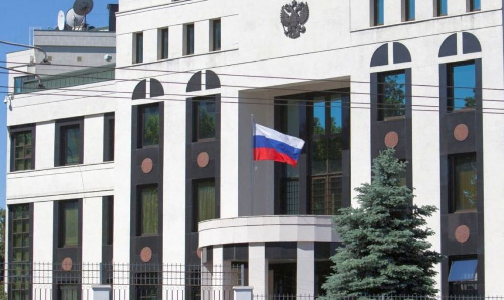 45 de angajaţi ai Ambasadei Federaţiei Ruse expulzaţi din Republica Moldova au plecat de la Chişinău - 1-1692003741.jpg