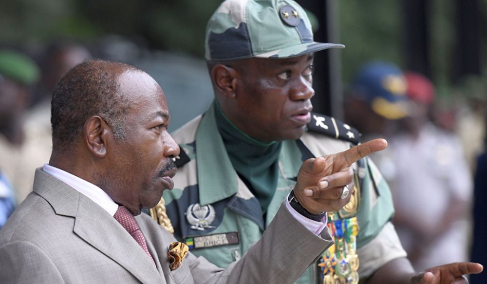 Lovitură de stat în Gabon. Generalul Brice Oligui Nguema, numit preşedinte al tranziţiei - 1-1693467560.jpg