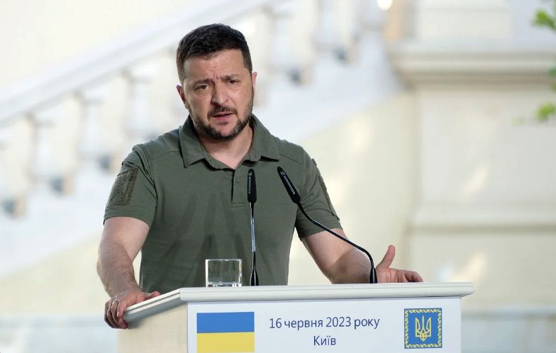 Zelenski spune că nu poate exista o pace durabilă în Ucraina fără retragerea Rusiei din Crimeea - 1-1693728620.jpg