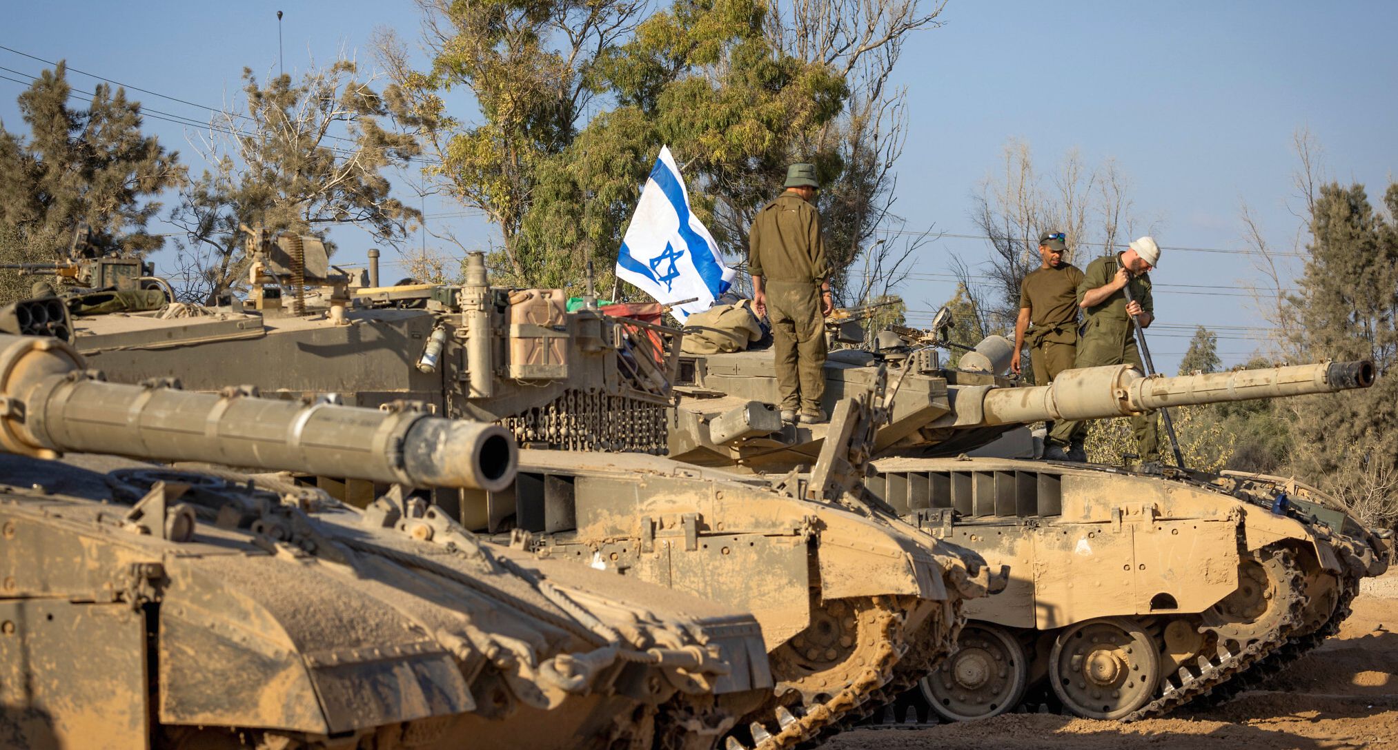 Armata israeliană încă aşteaptă ordinul de a intra în Gaza - 1-1698136496.jpg