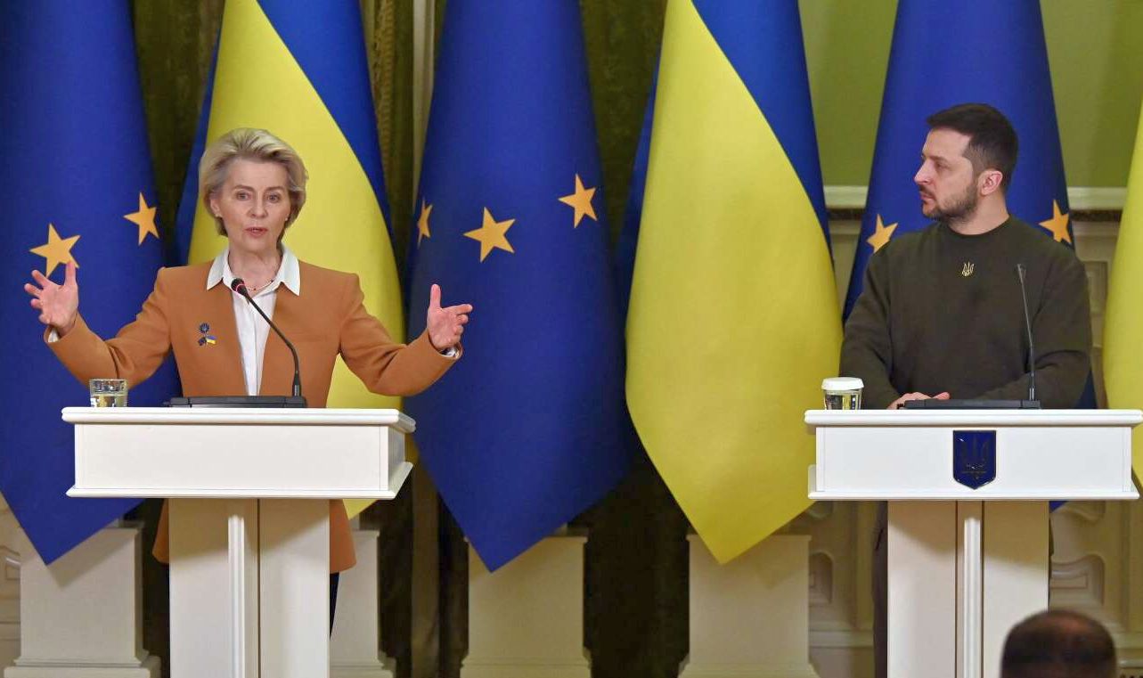 UE ia în considerare candidatura Ucrainei în timp ce războiul cu Rusia continuă - 1-1699262184.jpg