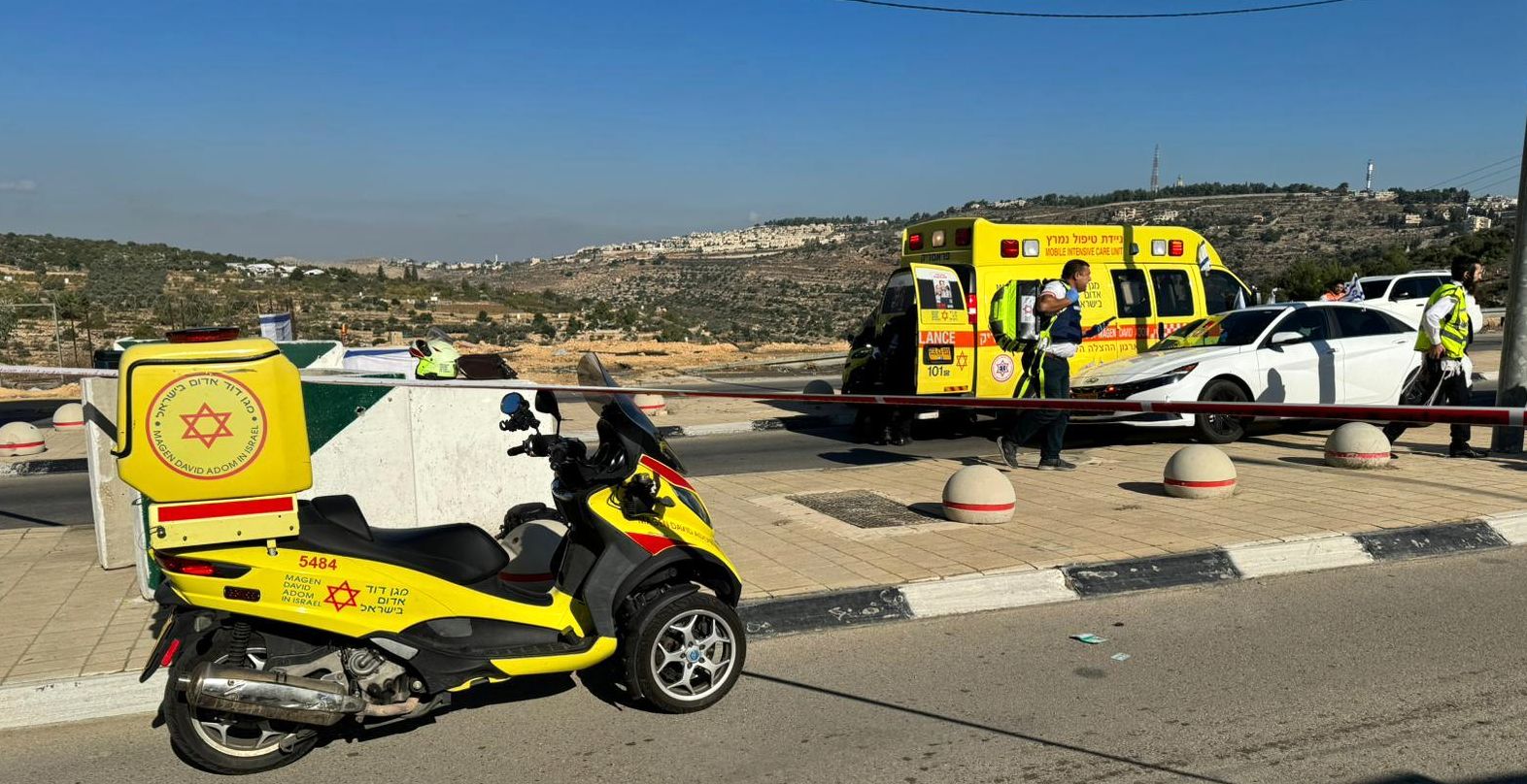 Cel puţin şapte persoane au fost rănite într-un atac armat la Ierusalim - 1-1700123518.jpg